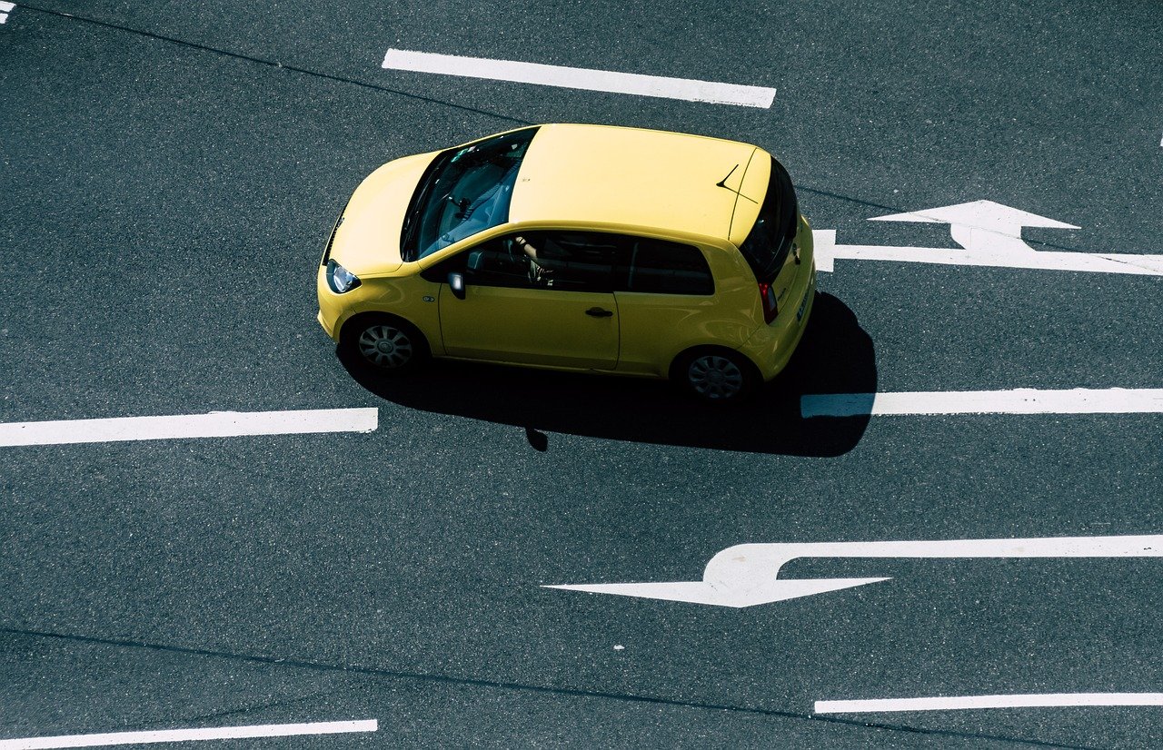 Waarom start mijn auto moeilijk? Oorzaken en oplossingen