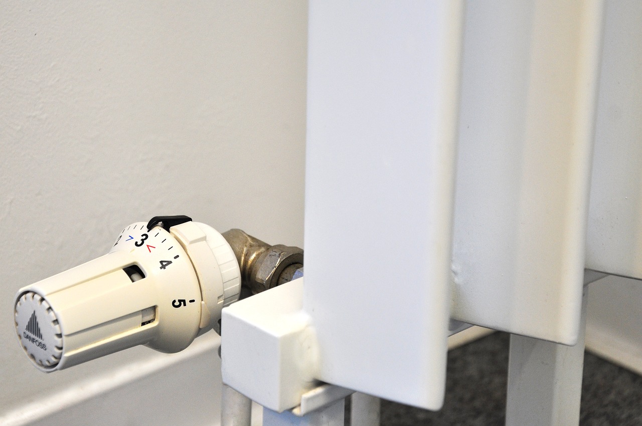 Kan ik een tweede thermostaat aansluiten op de Intergas 36?