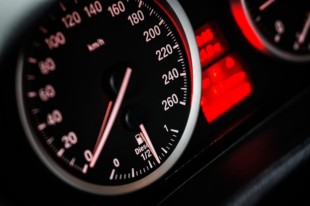 Hoe zet je Autohold aan in je auto?