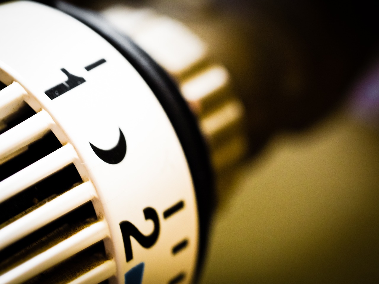 Waarom springt onze thermostaat soms op 35 graden?