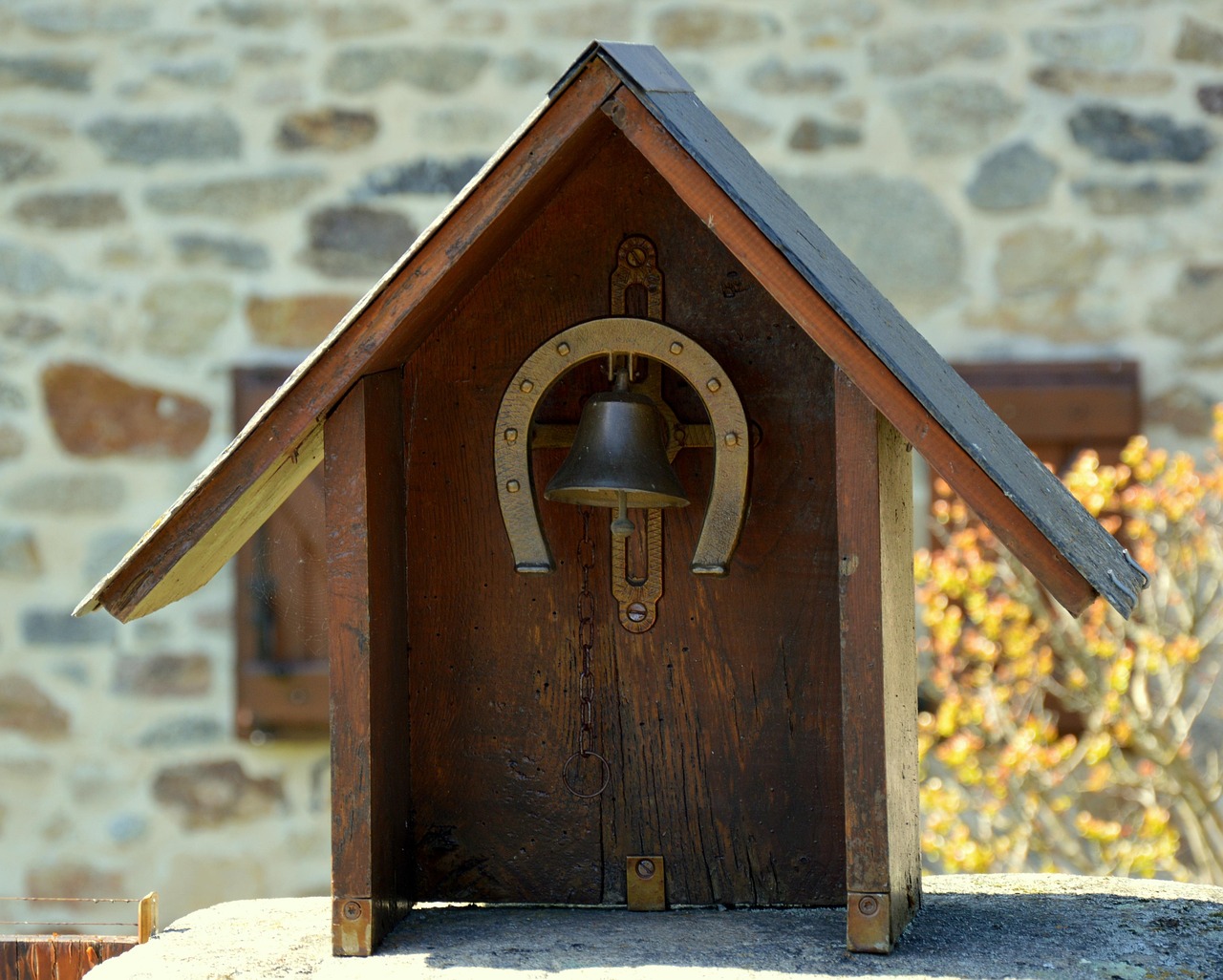 Hoe voeg ik een tweede telefoon toe aan mijn Video Doorbell?